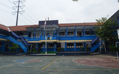 BANGUNAN SEKOLAH